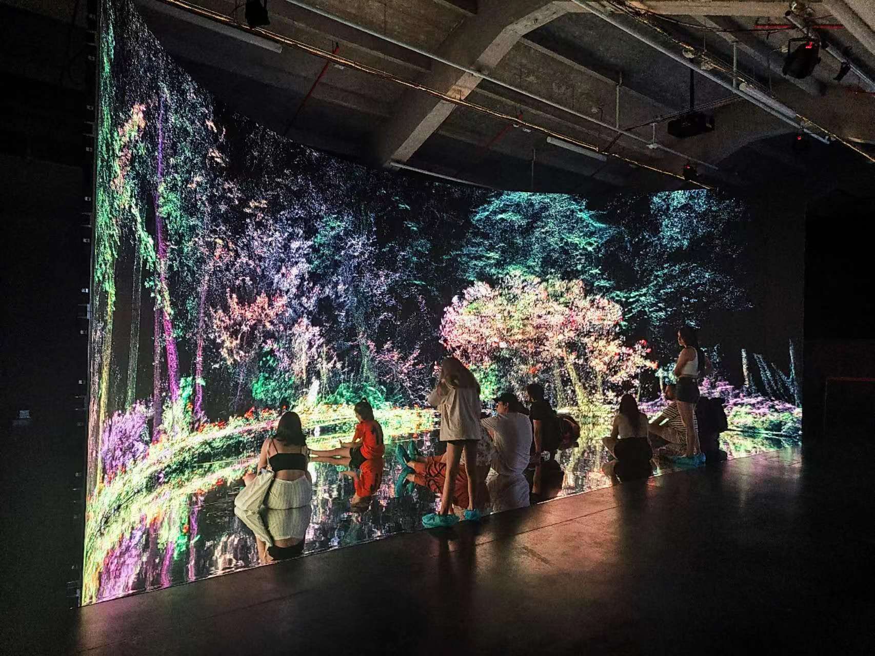 數字東方，驚艷馬德里 深圳原創數字藝術展點亮“城市之夏”